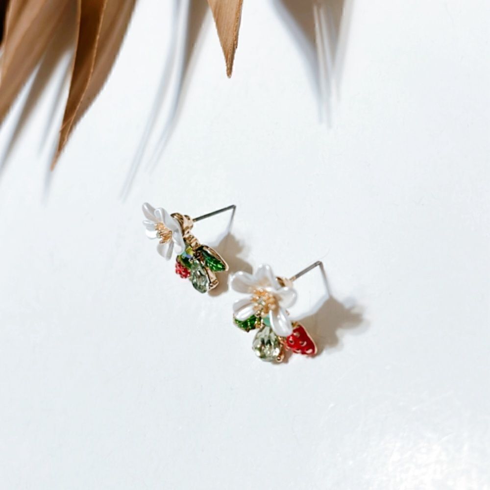 Flower  earrings  #842 - Picture 4 of 5